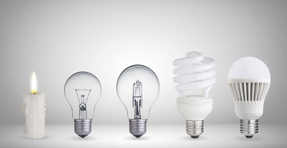 Konkurrenz für die Glühbirne: Was LED und Co. leisten. LEDs sind die Leuchtmittel der Zukunft. Aber lohnt es sich tatsaechlich gleich alle alten Gluehbirnen auszutauschen?