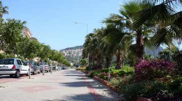 An der Strandpromenade