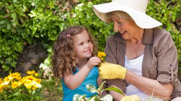 Granny Aupair – Als „Leih-Oma“ ins Ausland