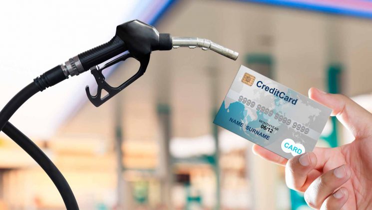 Kreditkarte mit Tankrabatt Vergleich – die besten Karten für Autofahrer. Die besten Kreditkarten mit Tankrabatt