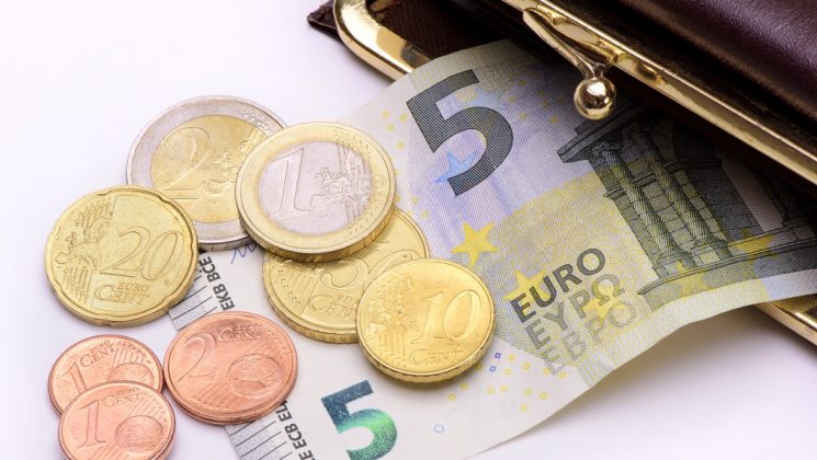 Arbeitgeber prellen Sozialstaat um 10 Milliarden Euro