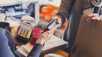 Die Revolving Credit Card bietet einen Rahmenkredit mit Teilzahlungsfunktion