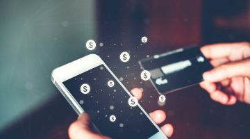 Eine Prepaid Kreditkarte muss vor der Nutzung mit Guthaben aufgeladen werden