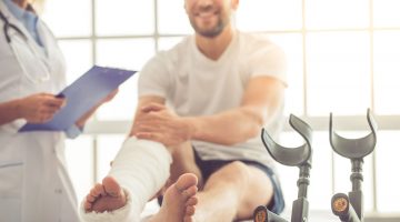 Die Versicherungsleistungen der ADAC Kreditkarte Gold haben eine hohe Deckungssumme