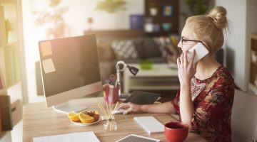 Besondere Flexibilität und eine gute Vereinbarkeit von Familie und Beruf bietet das Homeoffice.