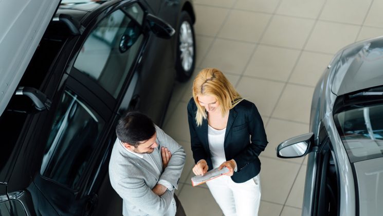 Autokredit mit Schlussrate im Vergleich. Das neue Auto mit einem Autokredit mit Schlussrate finanzieren.